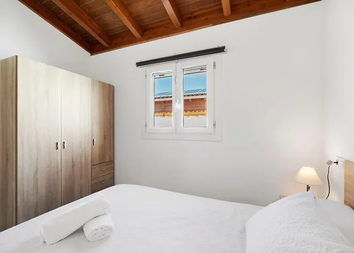 Novo Sancti Petri 3 *